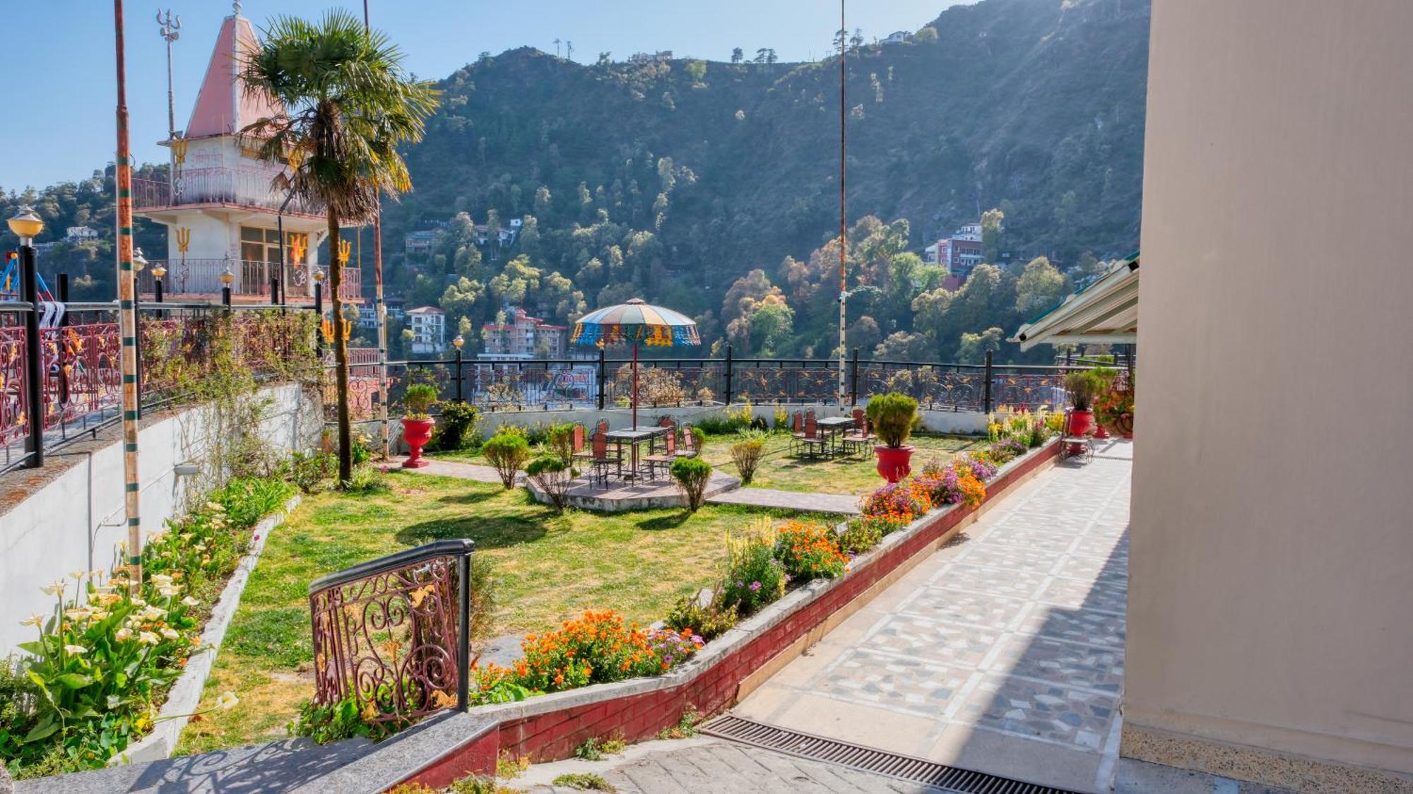 Basera Hotel Mussoorie Bagian luar foto